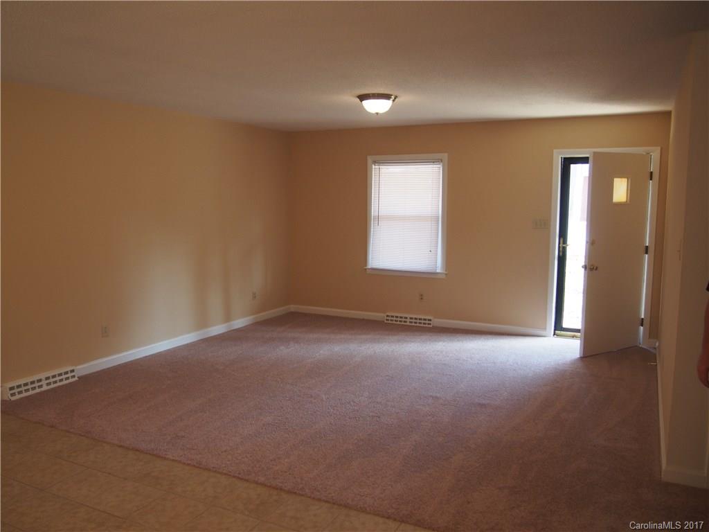 1416 Nottingham Road Kannapolis, NC 28081 - Photo 3 of 19 Gallery Image 3