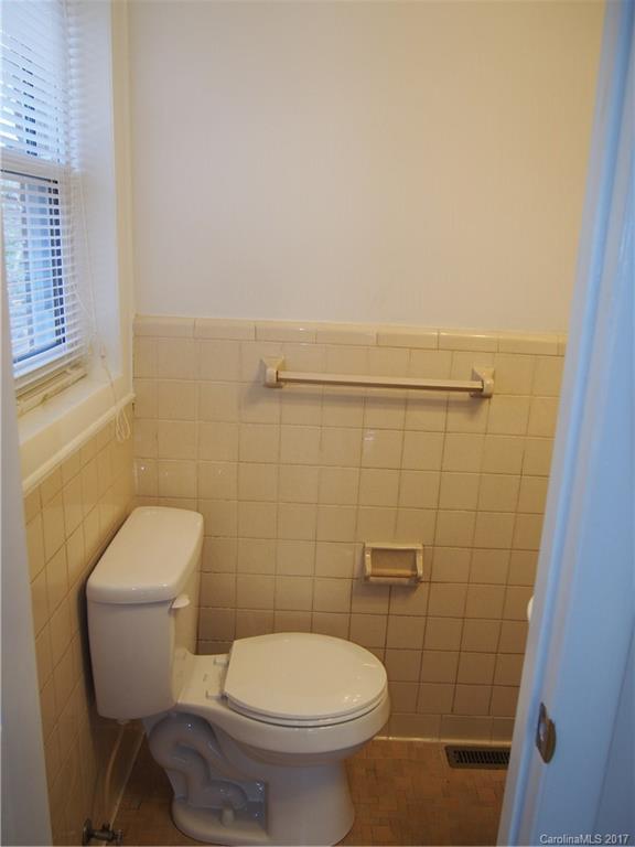 1416 Nottingham Road Kannapolis, NC 28081 - Photo 10 of 19 Gallery Image 10