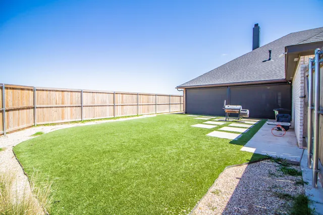 $599,900 | 7802 56th Street, Lubbock, TX 79407