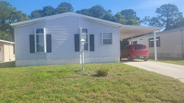 $125,000 | 356 Tropical Isles Circle, Unit H15, Fort Pierce, FL 34982