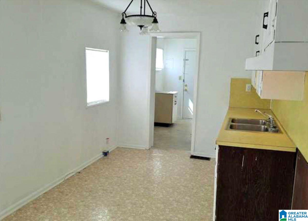 1926 Holbrook Avenue Bessemer, AL 35020 - Photo 4 of 9