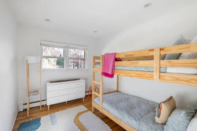 $32,000 | 27 Sandra Road, East Hampton, NY 11937