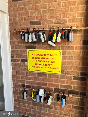 $1,900 | 12919 Alton Square, Unit 112, Herndon, VA 20170