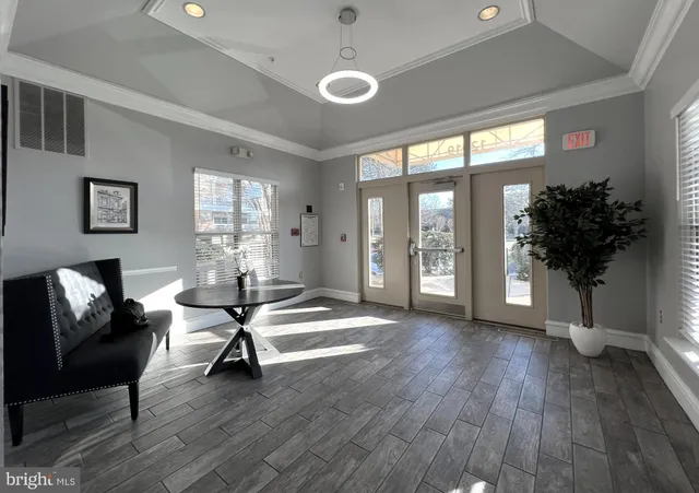 $1,900 | 12919 Alton Square, Unit 112, Herndon, VA 20170