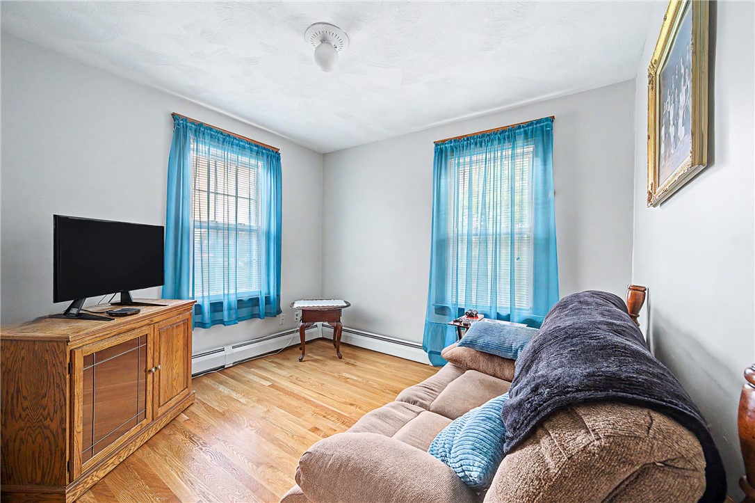 3288 Mendon Road Cumberland, RI 02864 - Photo 17 of 49