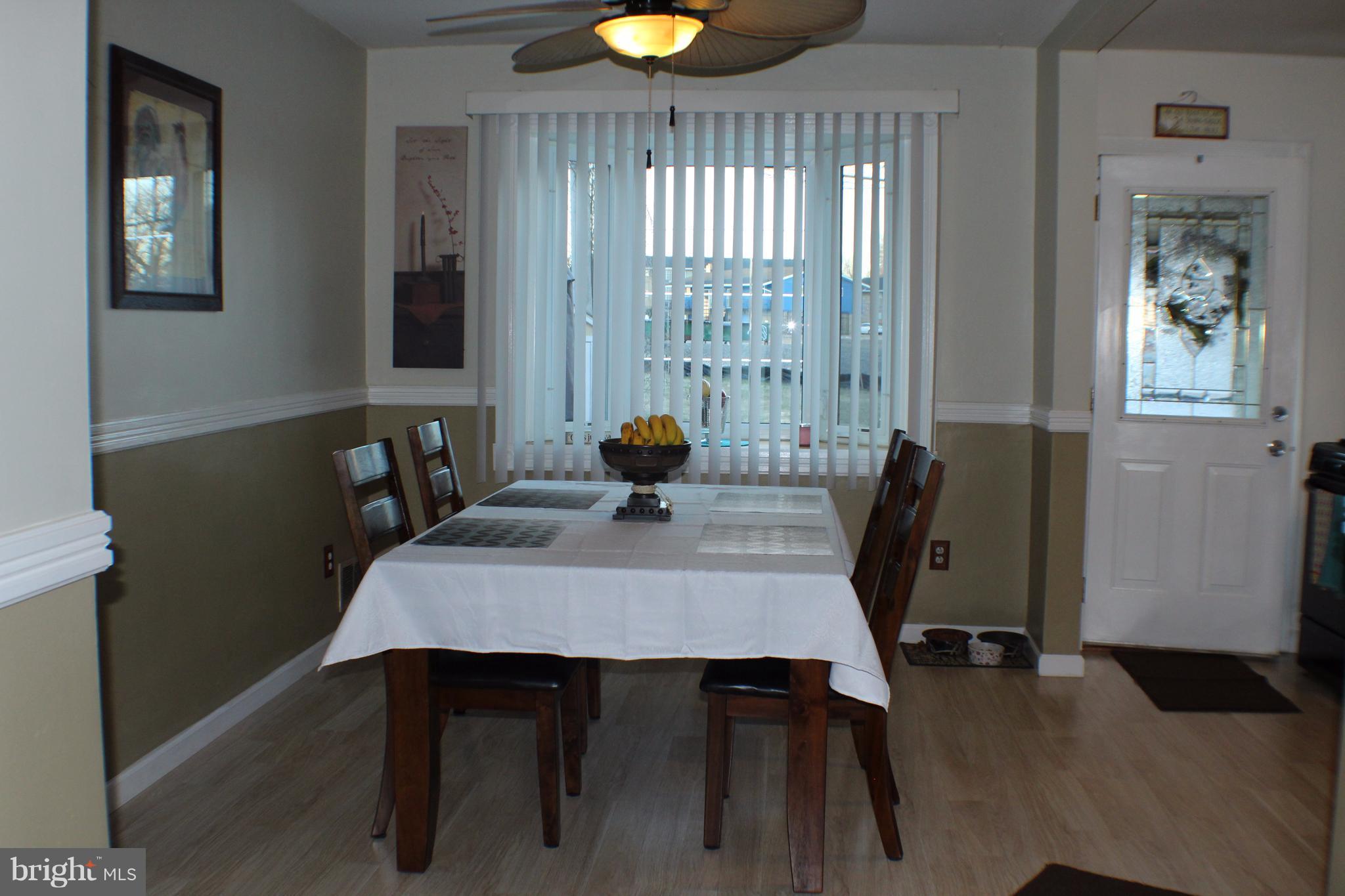1612 Manor Road Baltimore, MD 21222 - Photo 4 of 20 Dining Room