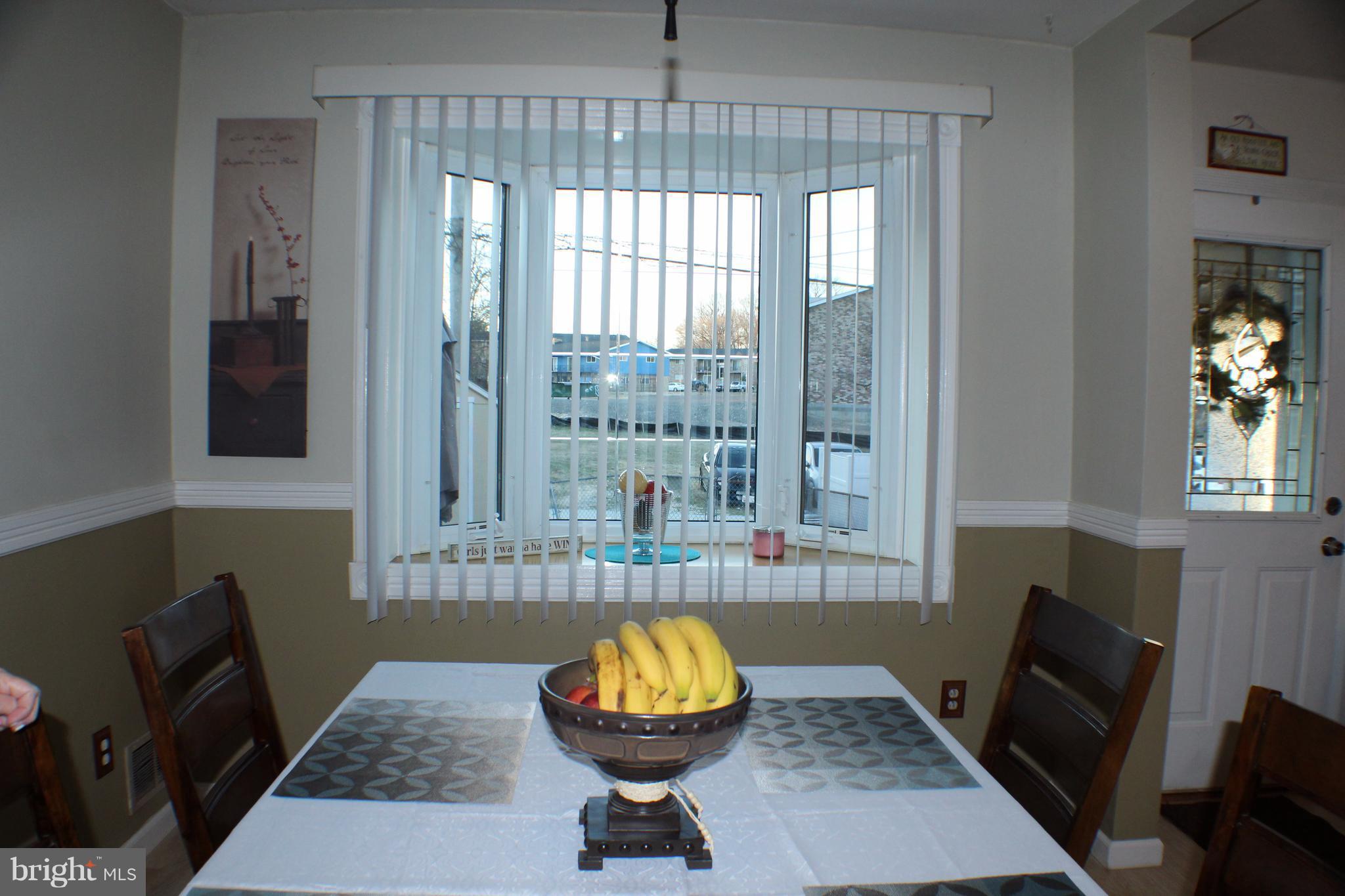 1612 Manor Road Baltimore, MD 21222 - Photo 7 of 20 Dining Room