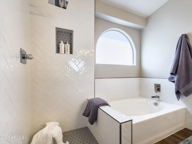 $9,995 | 1218 East Seahorse Lane, Gilbert, AZ 85234