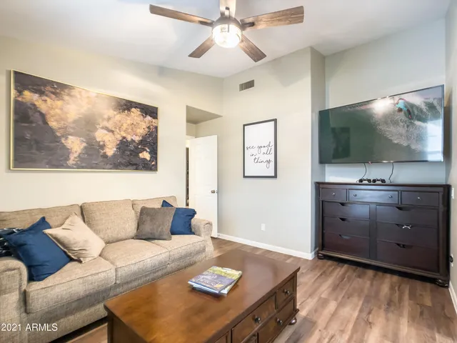 $9,995 | 1218 East Seahorse Lane, Gilbert, AZ 85234