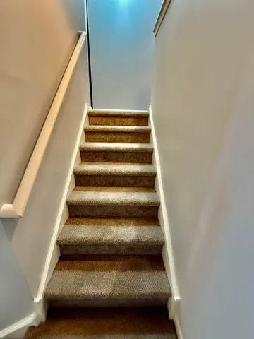 $269,900 | 303 Springbrook Trail South, Oswego, IL 60543