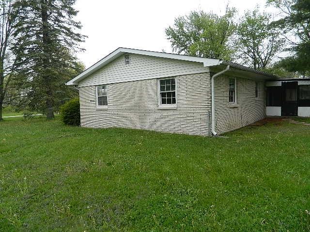 6251 Flynn Road Indianapolis, IN 46241 - Photo 9 of 24 Gallery Image 9