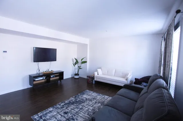 $2,700 | 580 Primus Court, Frederick, MD 21703