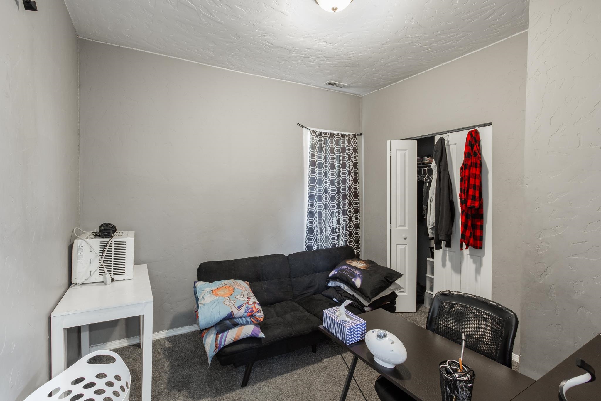 19 East Gordon Avenue Spokane, WA 99207 - Photo 10 of 21