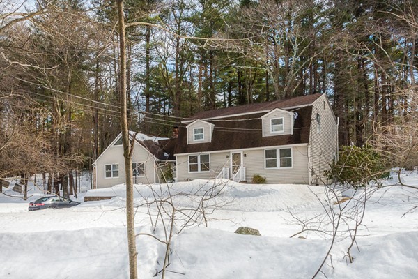 3 Pingree Farm Road Georgetown, MA 01833 - Photo 1 of 28 a front view of a house with a yard