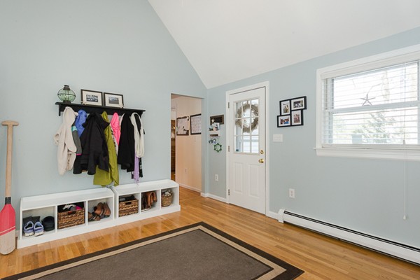 3 Pingree Farm Road Georgetown, MA 01833 - Photo 7 of 28 a living room with lots of furniture and a window