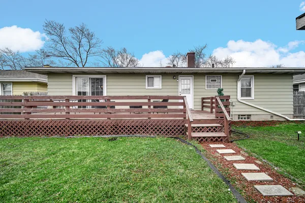$251,900 | 17509 Maple Avenue, Lansing, IL 60438