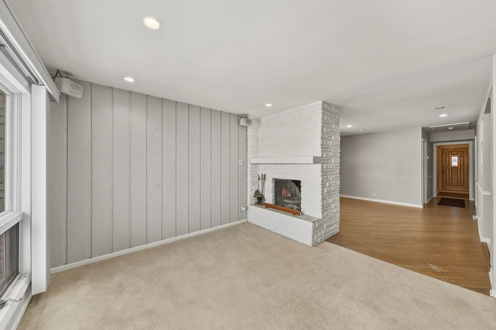 1515 North River Road McHenry, IL 60051 - Photo 20 of 27 a view of a livingroom with a staircase
