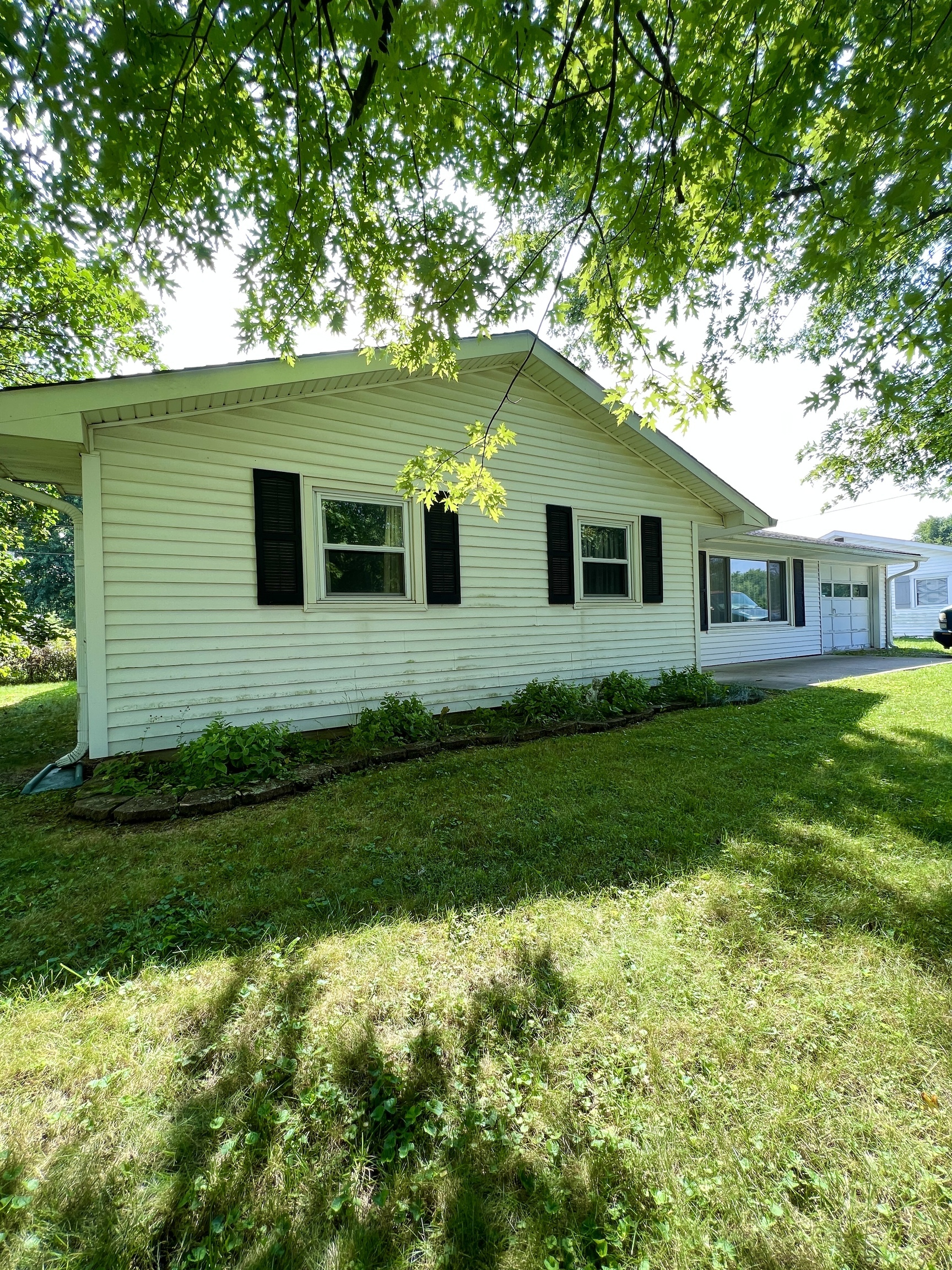 4329 Varner Road Brownsburg, IN 46112 - Photo 2 of 10