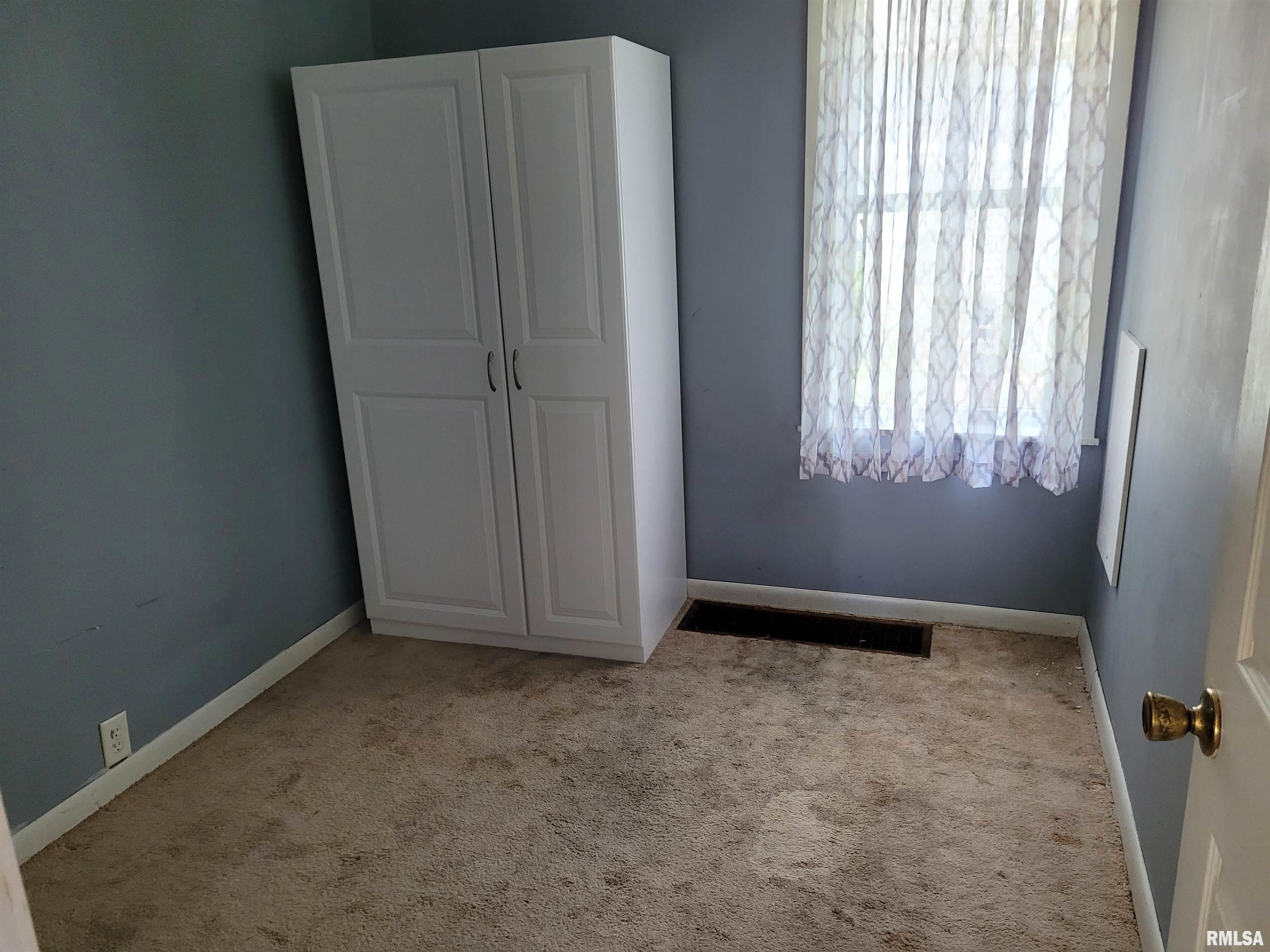 301 Fulton Avenue St. David, IL 61563 - Photo 15 of 20 Gallery Image 15