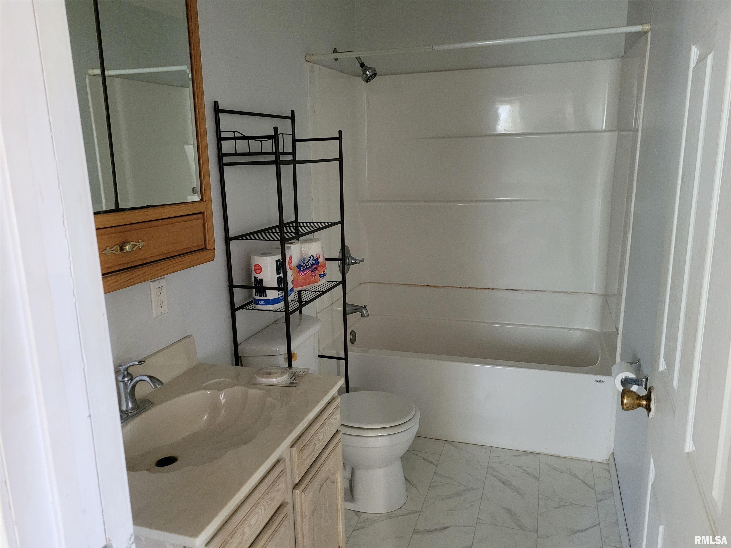 301 Fulton Avenue St. David, IL 61563 - Photo 16 of 20 Gallery Image 16