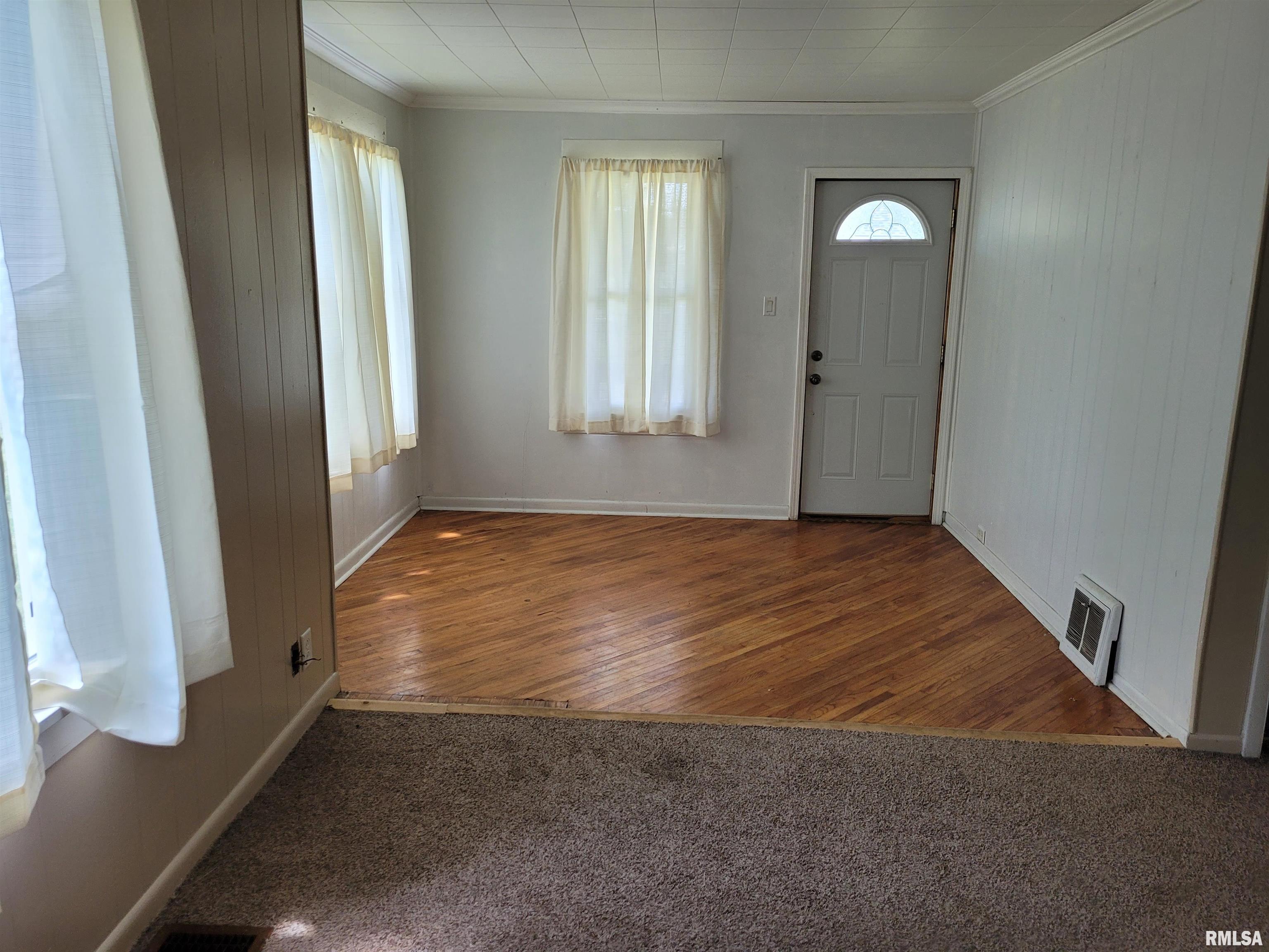 301 Fulton Avenue St. David, IL 61563 - Photo 10 of 20 Gallery Image 10