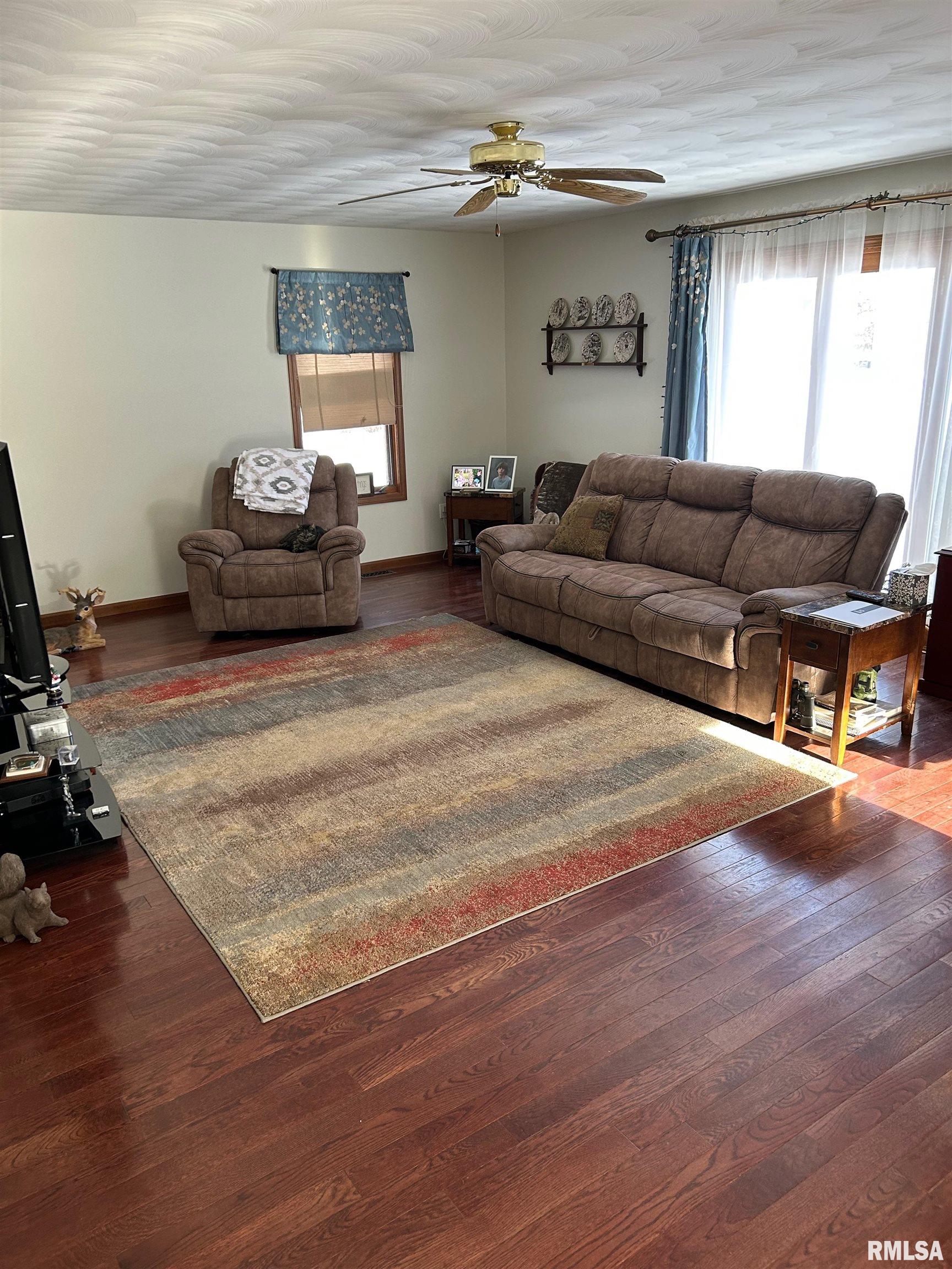 180 Etherton Lane Springfield, IL 62712 - Photo 17 of 61