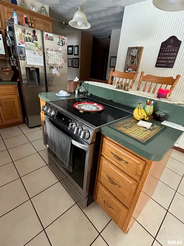 $400,000 | 180 Etherton Lane, Springfield, IL 62712