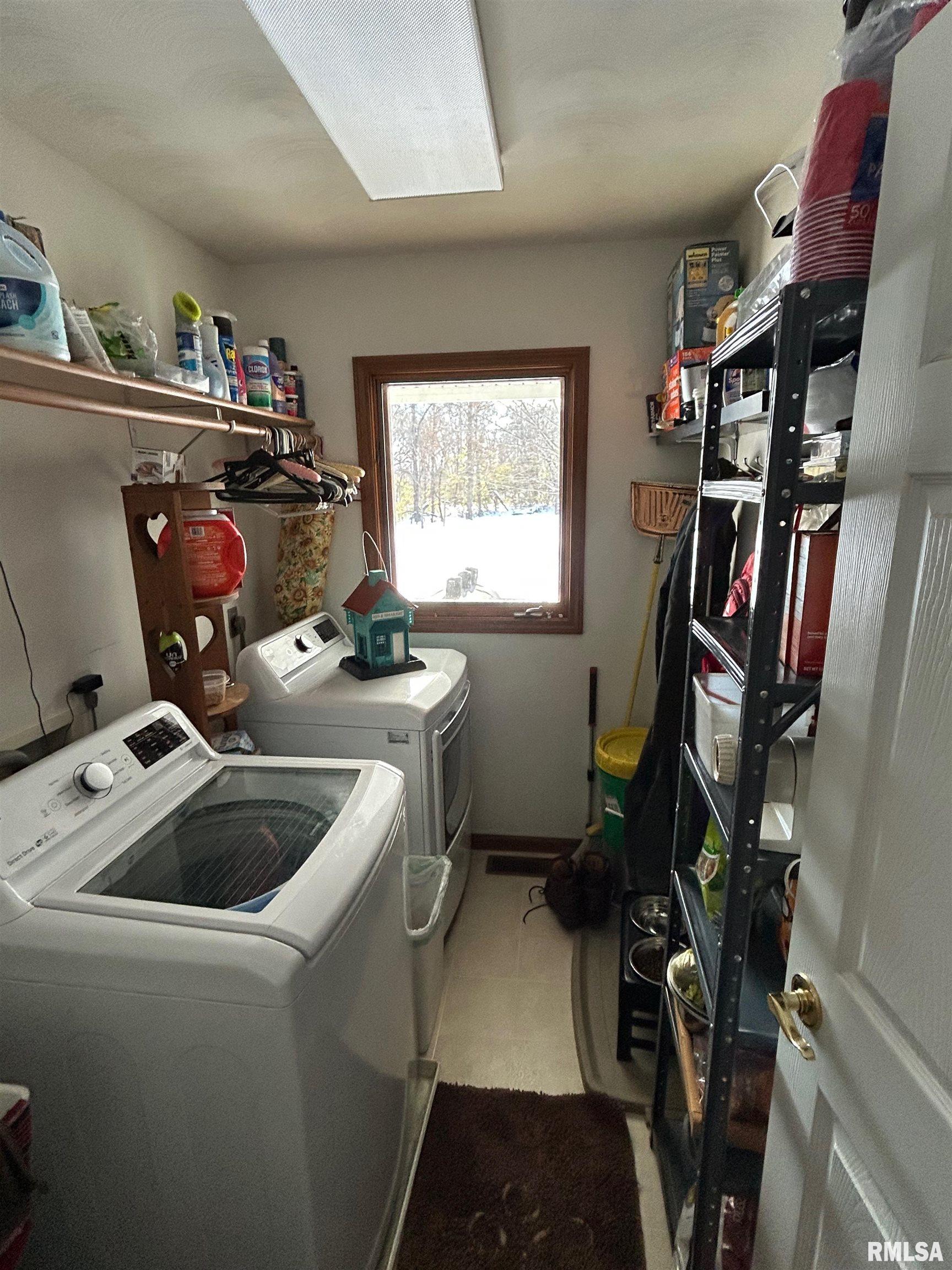 180 Etherton Lane Springfield, IL 62712 - Photo 25 of 61