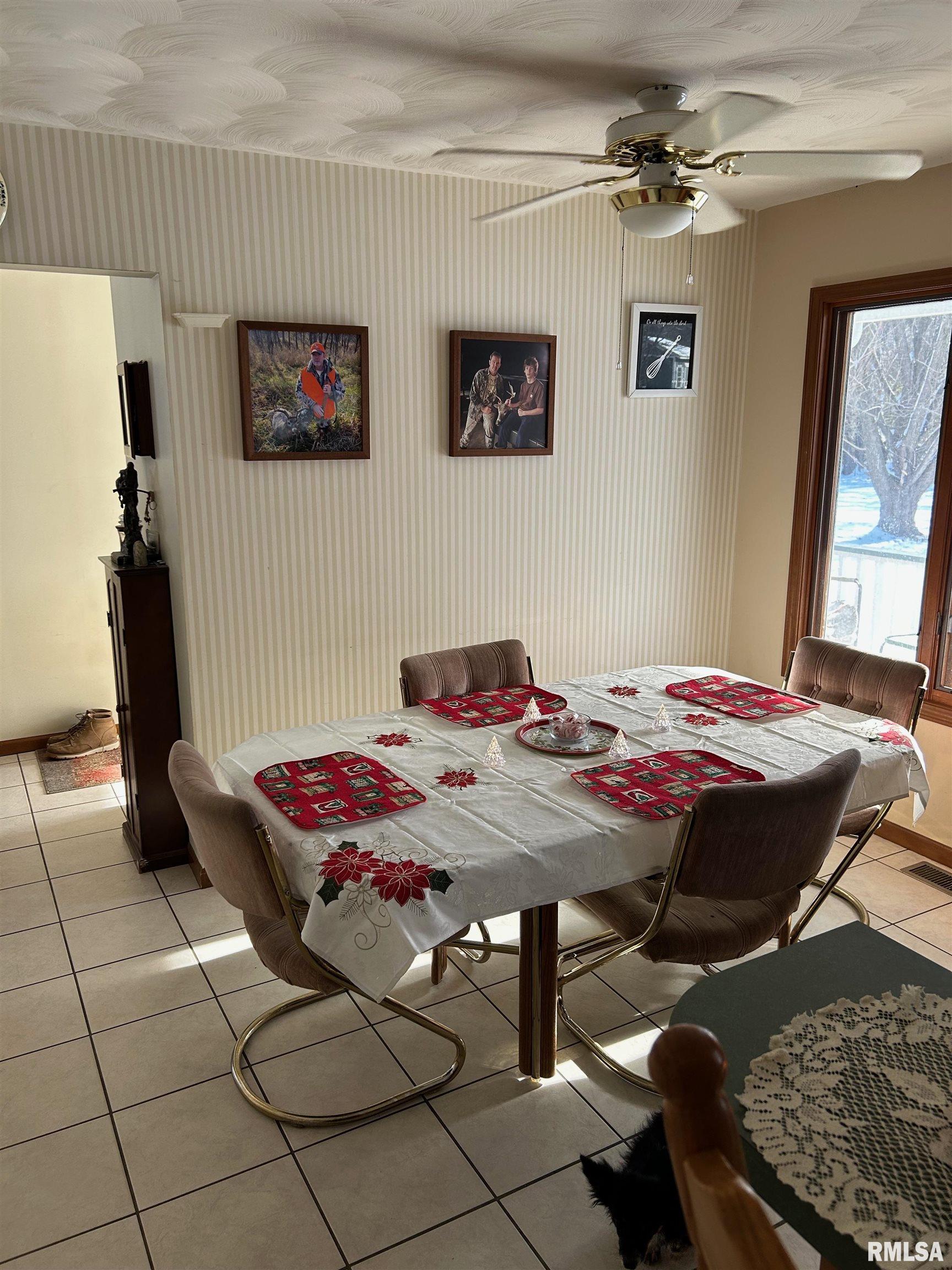 180 Etherton Lane Springfield, IL 62712 - Photo 27 of 56