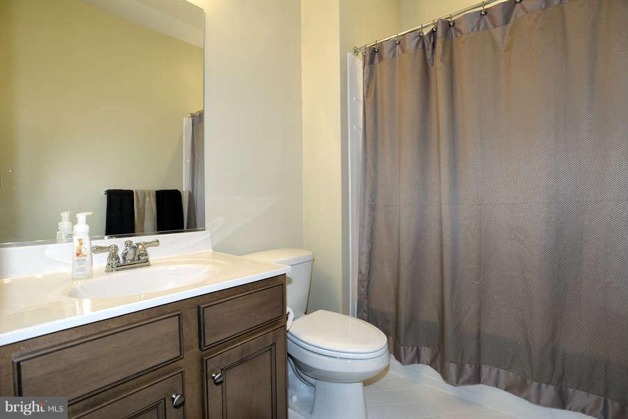 13233 Moonlight Trail Drive Silver Spring, MD 20906 - Photo 16 of 29 Ensuite Bath