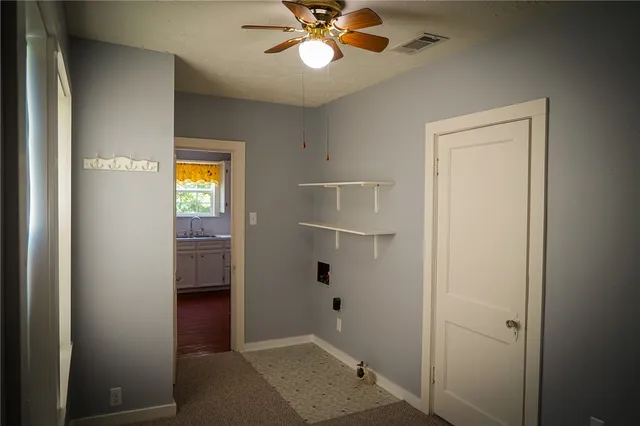 $1,300 | 805 East 27th Street, Bryan, TX 77803