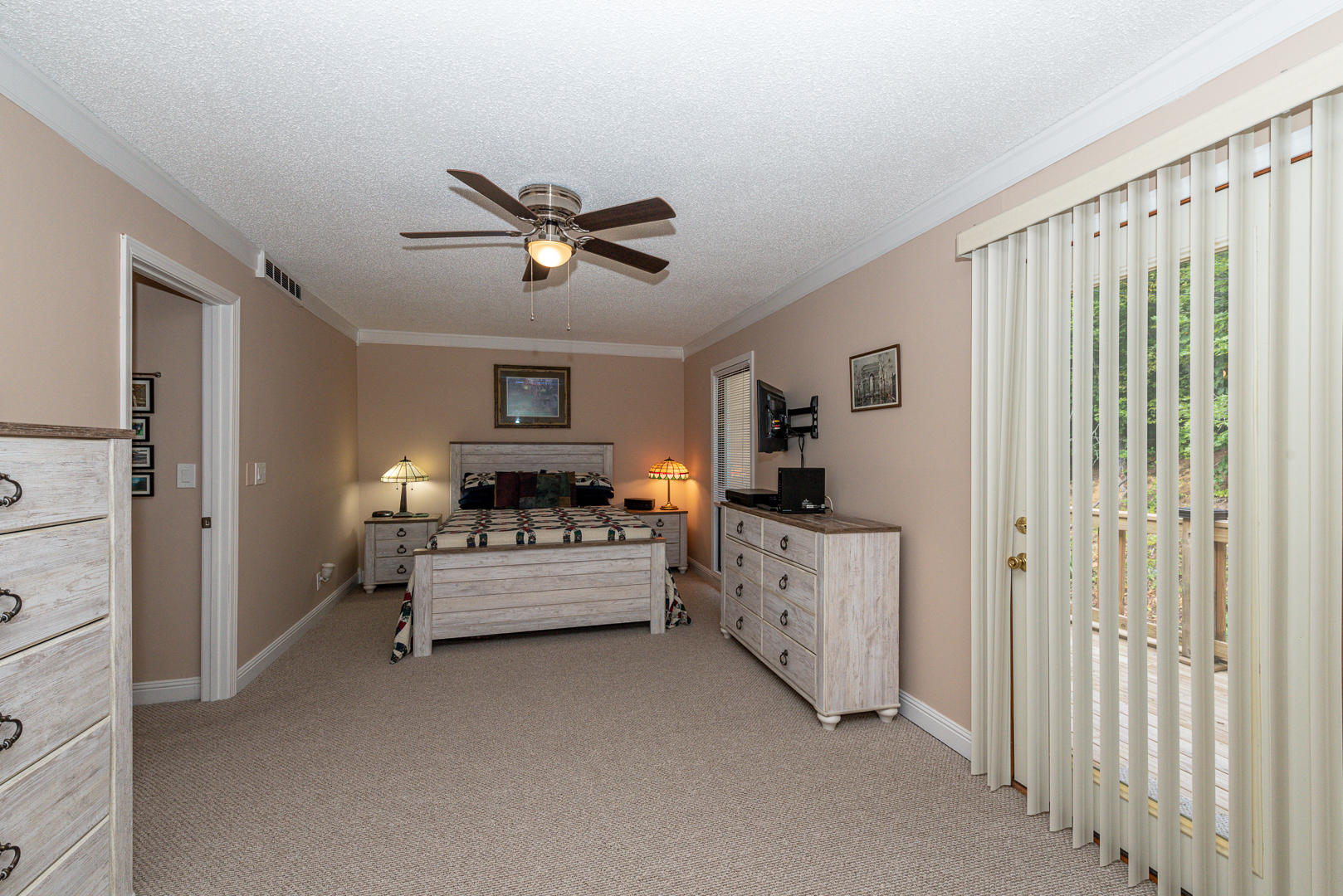 815 Hunters Run Road, Unit 2 Townsend, TN 37882 - Photo 12 of 33 DSC_2420