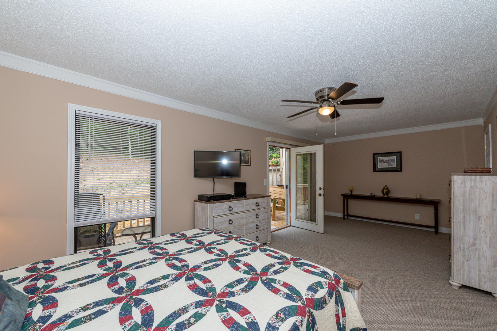 815 Hunters Run Road, Unit 2 Townsend, TN 37882 - Photo 15 of 33 DSC_2428