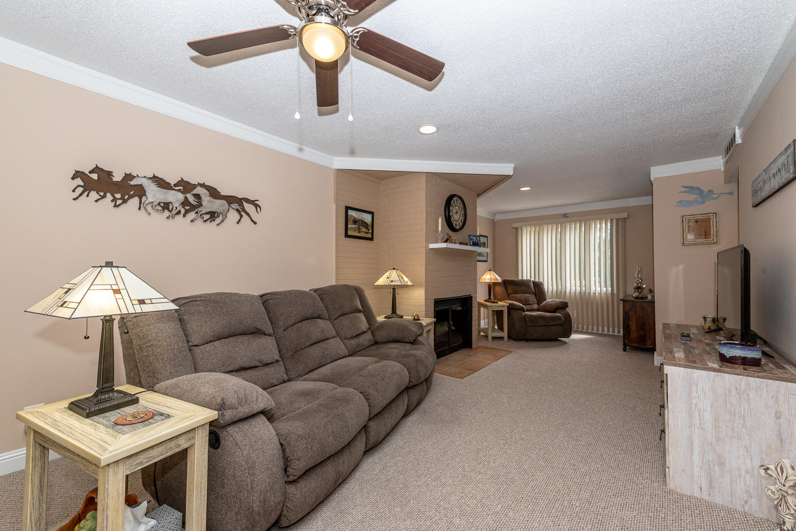815 Hunters Run Road, Unit 2 Townsend, TN 37882 - Photo 3 of 33 DSC_2411