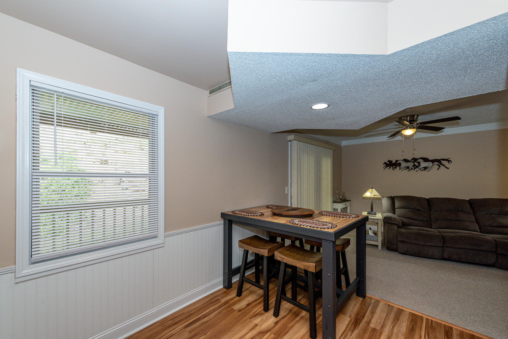 815 Hunters Run Road, Unit 2 Townsend, TN 37882 - Photo 9 of 33 DSC_2407