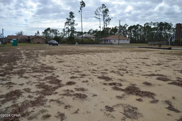 $439,000 | 1016 Goose Bayou Road, Lynn Haven, FL 32444