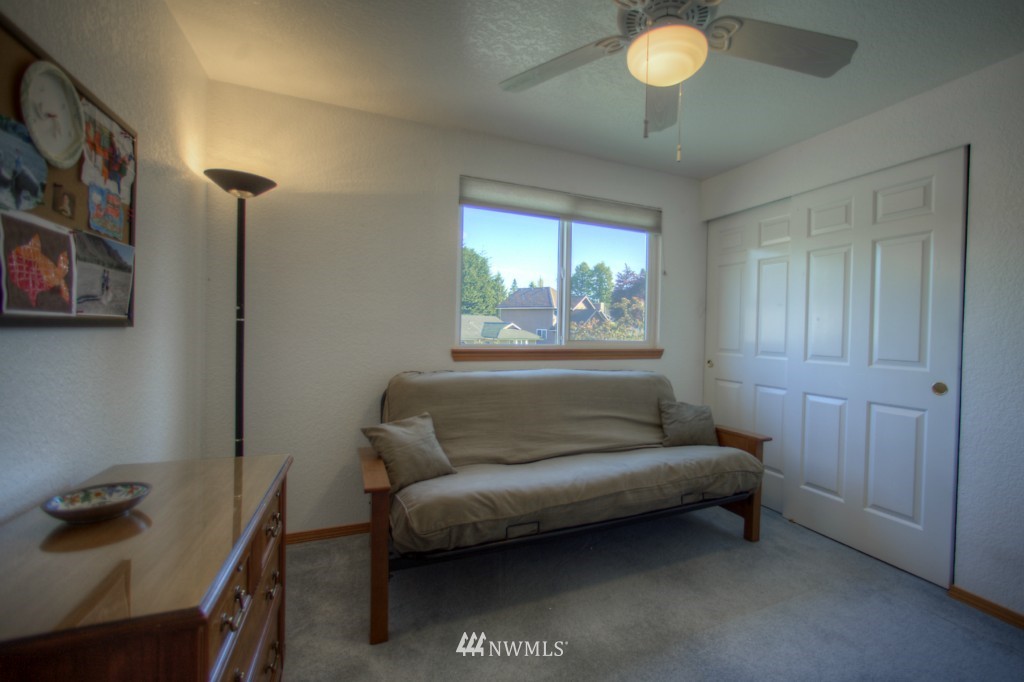 509 164th Place Southeast Bothell, WA 98012 - Photo 9 of 15