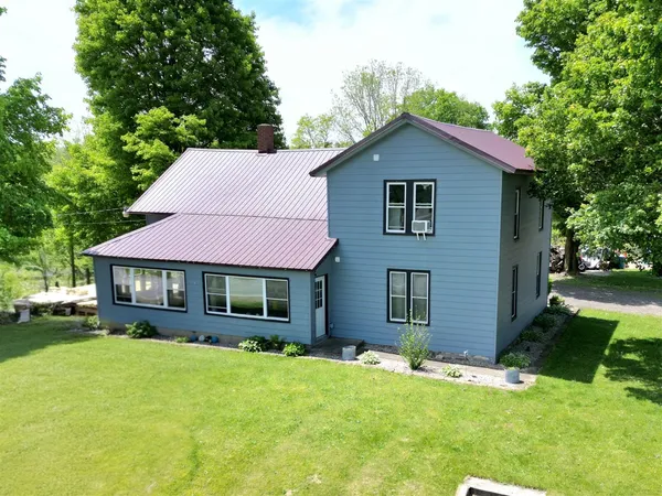 $360,000 | 58636 M Highway 40, Jones, MI 49061