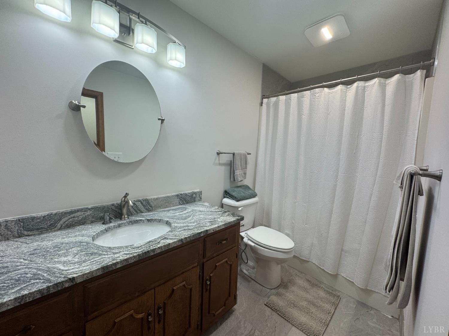248 Willow Oak Road Appomattox, VA 24522 - Photo 13 of 30