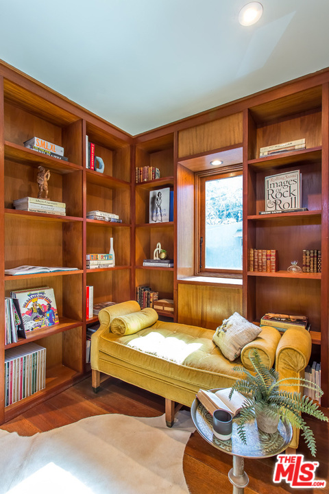 8427 Ridpath Drive Los Angeles, CA 90046 - Photo 10 of 27