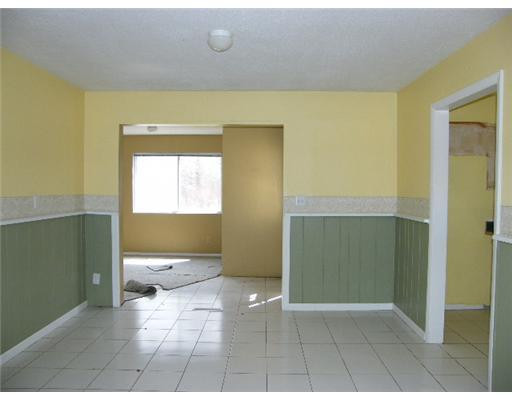 48753 Willis Road Belleville, MI 48111 - Photo 4 of 9 Photo 4