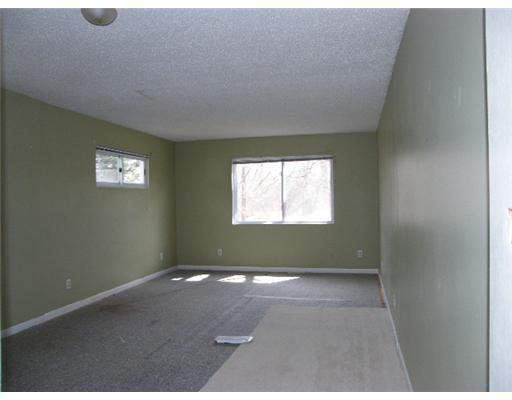 48753 Willis Road Belleville, MI 48111 - Photo 6 of 9 Photo 6