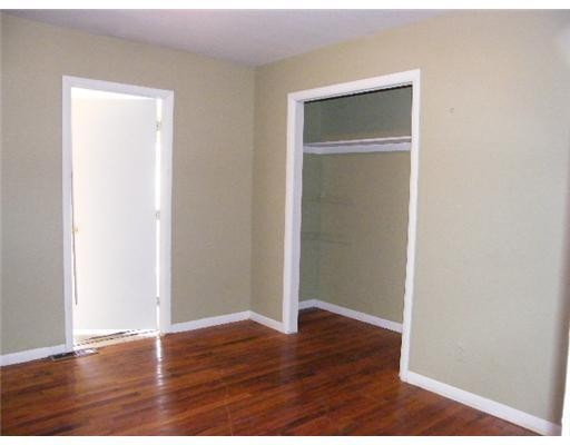 48753 Willis Road Belleville, MI 48111 - Photo 7 of 9 Photo 7