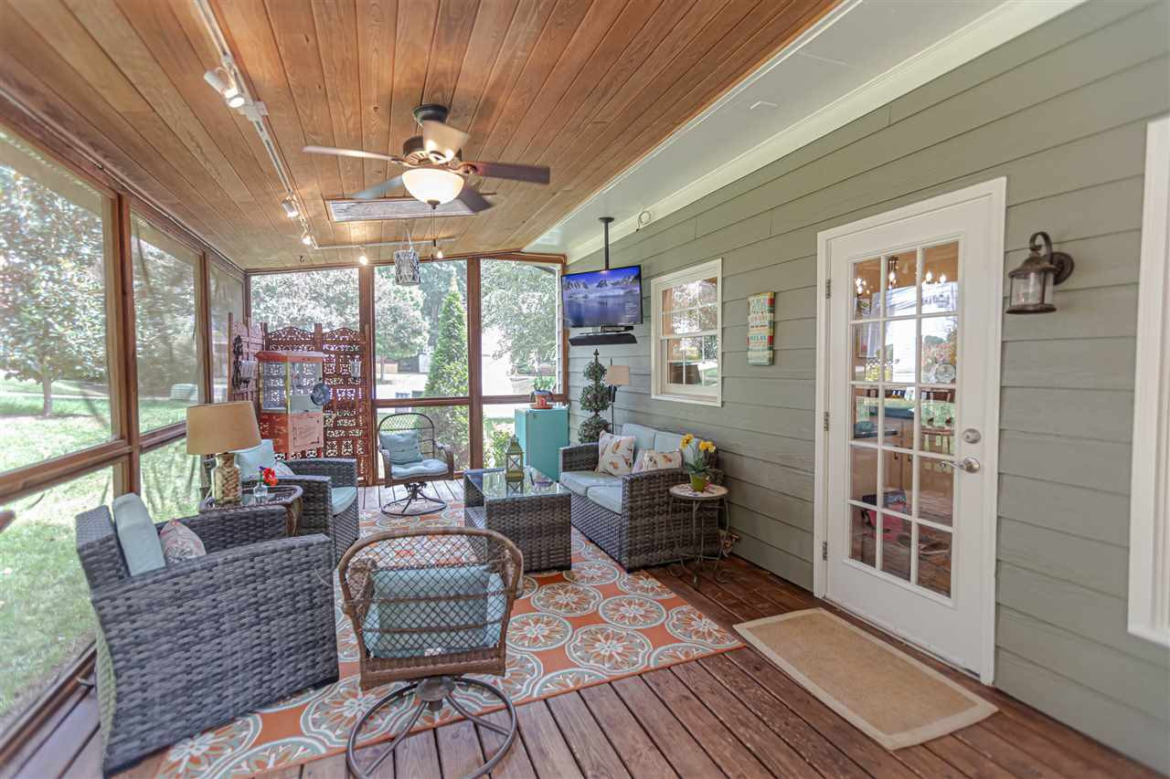 7900 Verona Place Raleigh, NC 27613 - Photo 23 of 28 Screened Porch