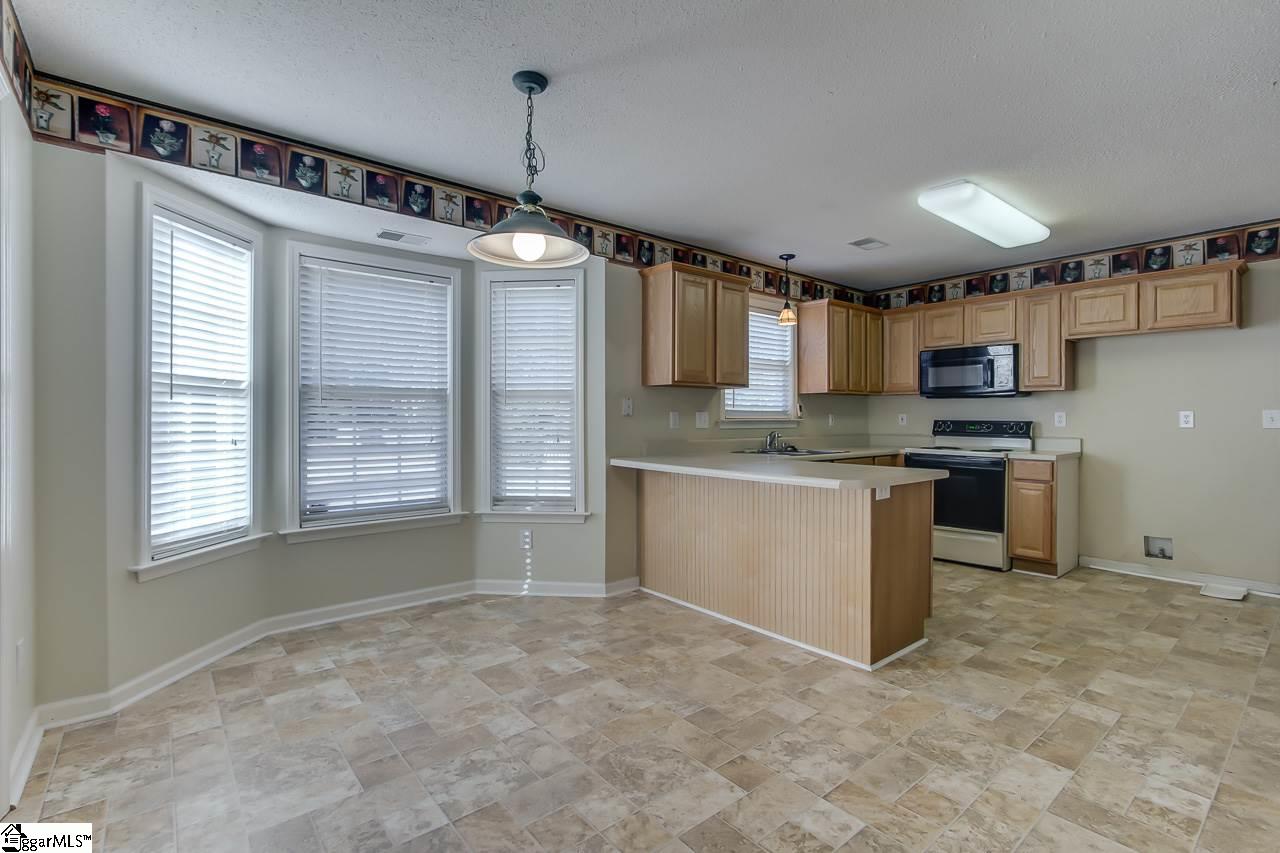 204 Roper Meadow Drive Simpsonville, SC 29681 - Photo 11 of 35 Gallery Image 11