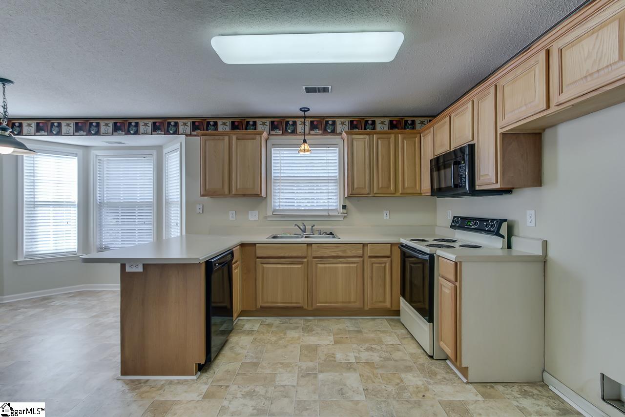 204 Roper Meadow Drive Simpsonville, SC 29681 - Photo 13 of 35 Gallery Image 13