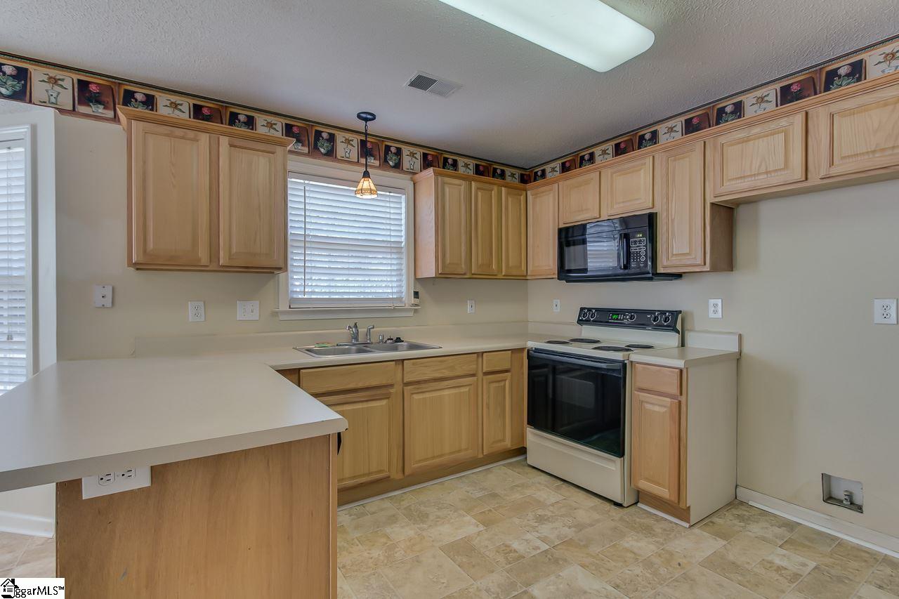 204 Roper Meadow Drive Simpsonville, SC 29681 - Photo 14 of 35 Gallery Image 14