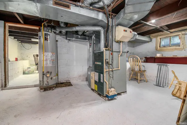 $259,000 | 317 East Waterford Street, Wakarusa, IN 46573