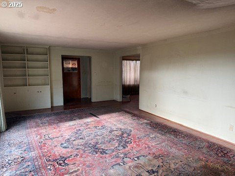 2010 East 26th Avenue Eugene, OR 97403 - Photo 5 of 12 a view of room