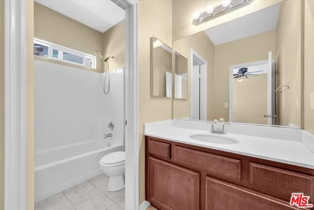 $825,000 | 5611 Scharf Avenue, Fontana, CA 92336